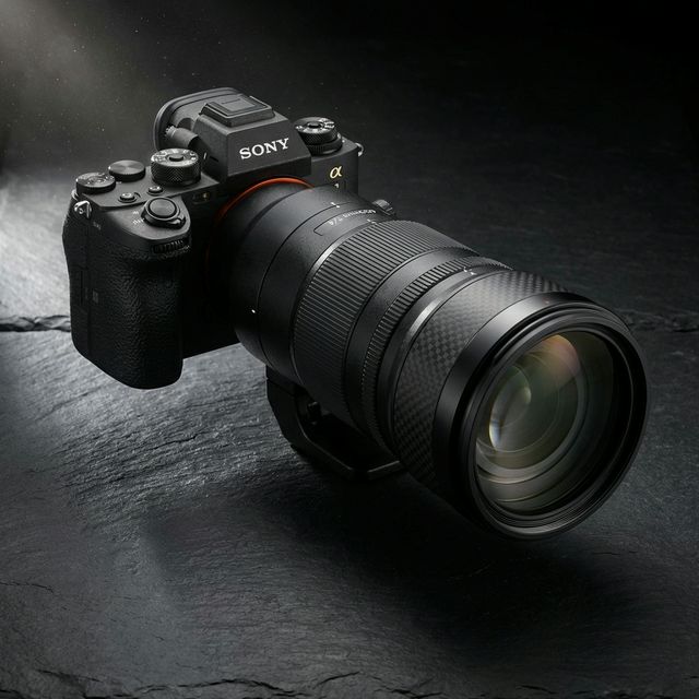 Lumina X1 Mirrorless Camera
